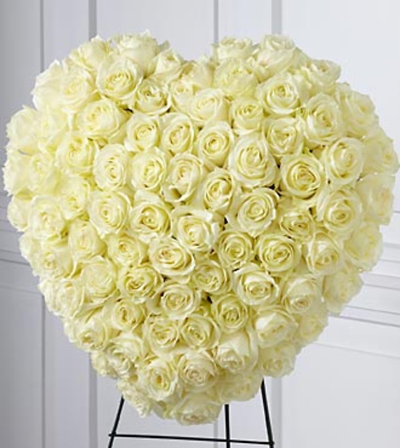 Elegant Remembrance&trade; Standing Heart